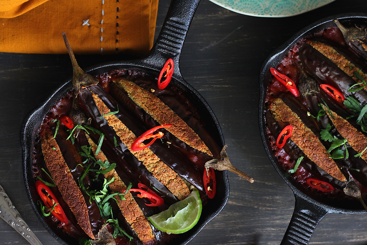 Stuffed and Baked Baby Kolhapuri Aubergines