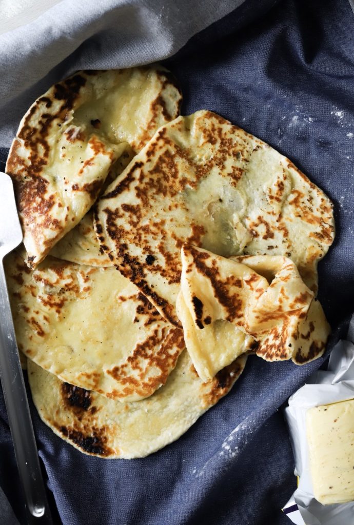 Easy Buttermilk Naan