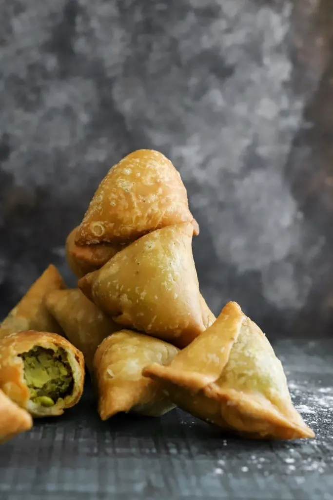 Homemade-Vegetarian-Samosas