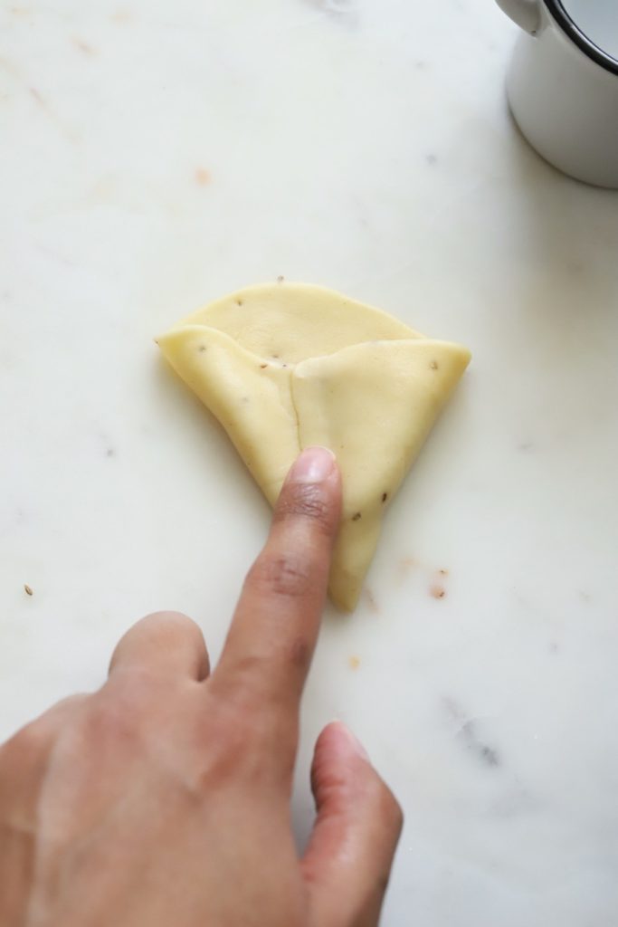 Make the best vegetarian samosa