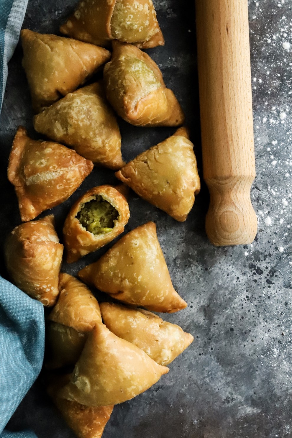 The Best Vegetarian Samosas