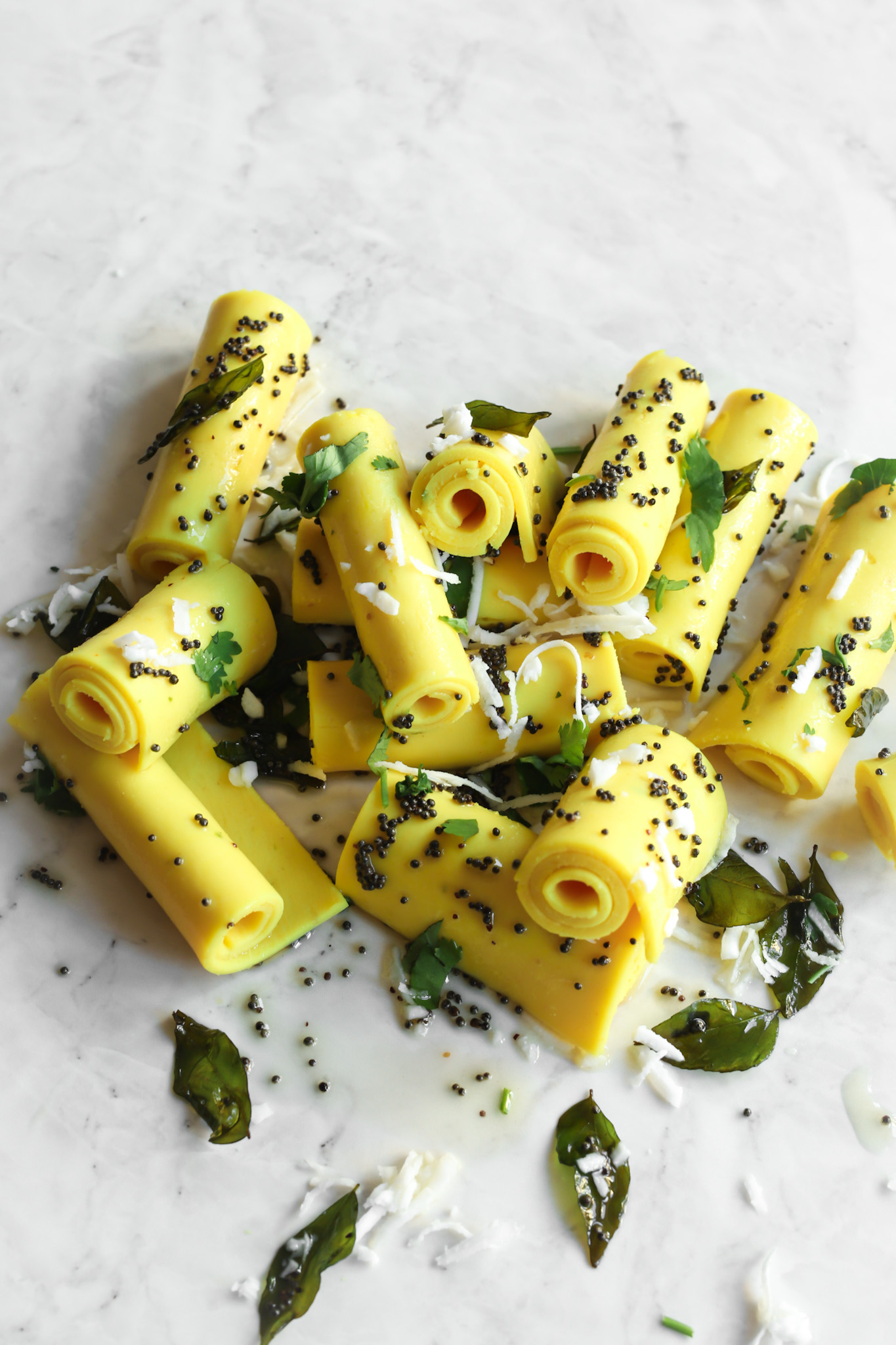 Gujarati Khandvi recipe