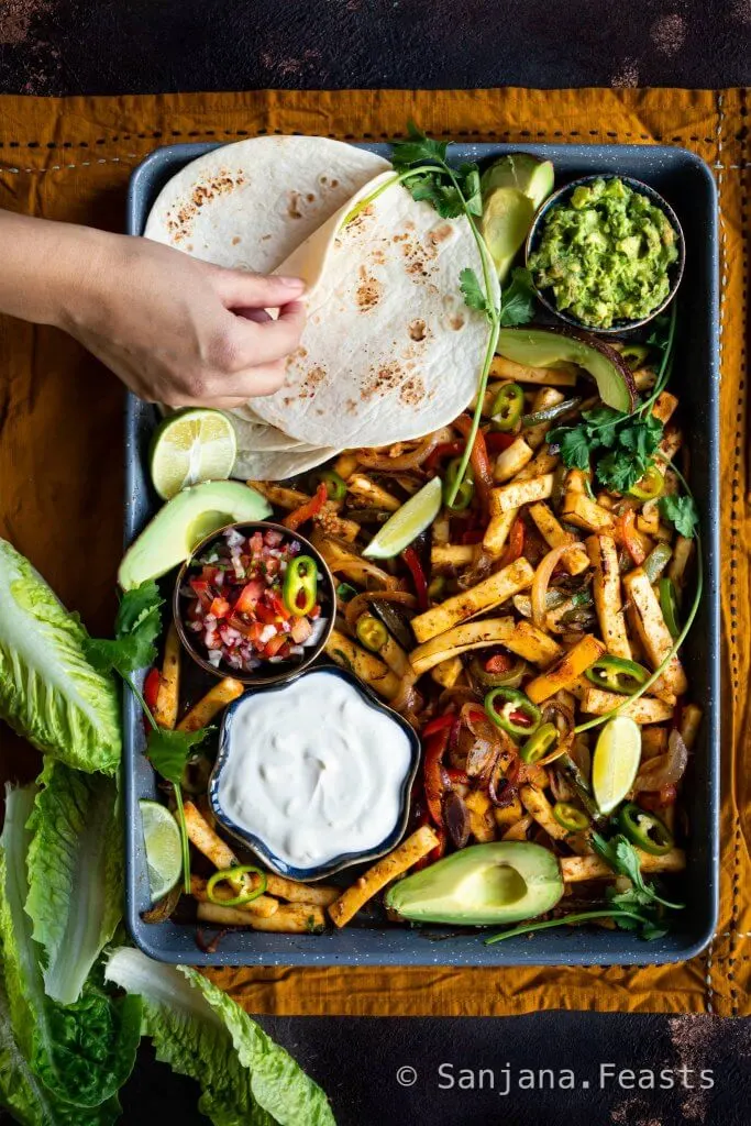 Vegetarian Paneer Fajita Traybake