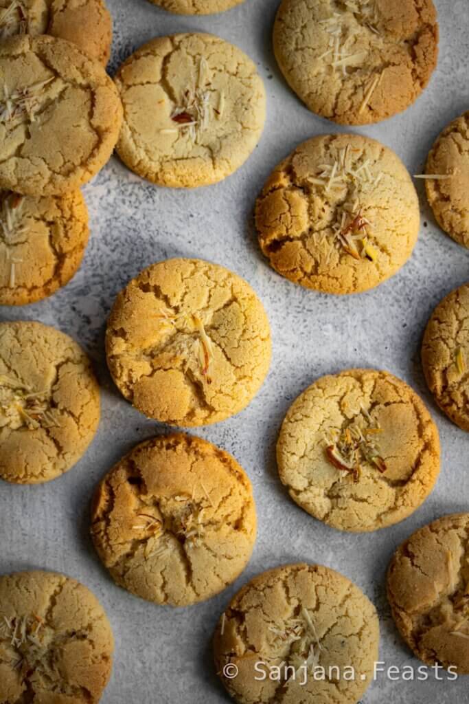 Chewy Almond Cookies