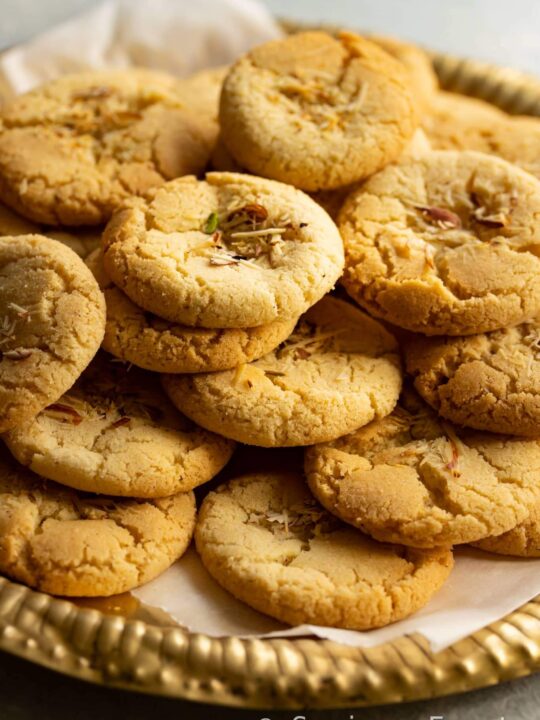 Chewy Almond Cookies