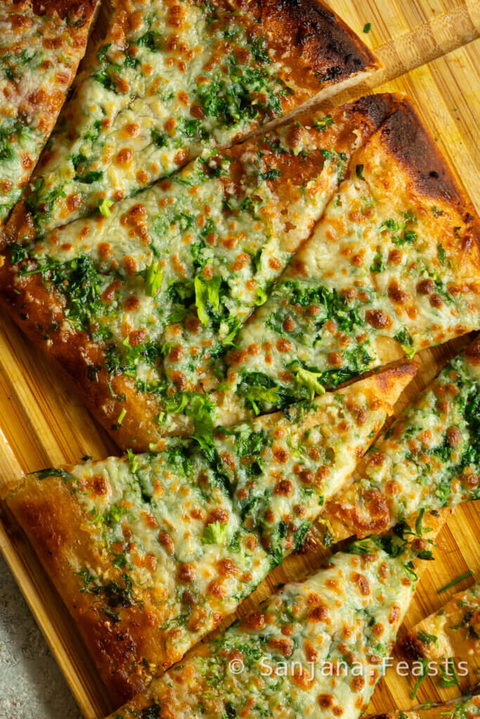 Garlic flatbread with cheese recipe