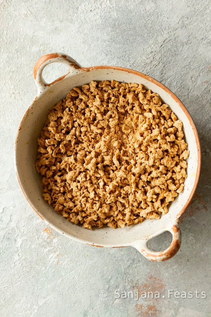 Soya mince dried