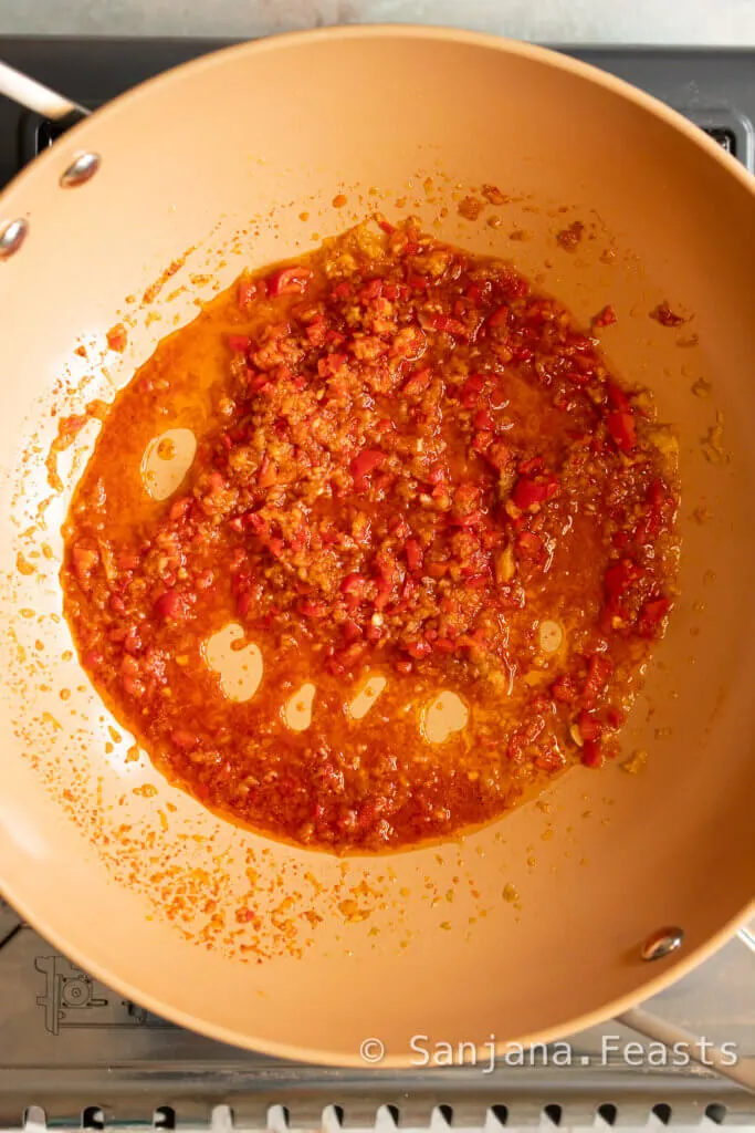 Coriander sauce for batata harra