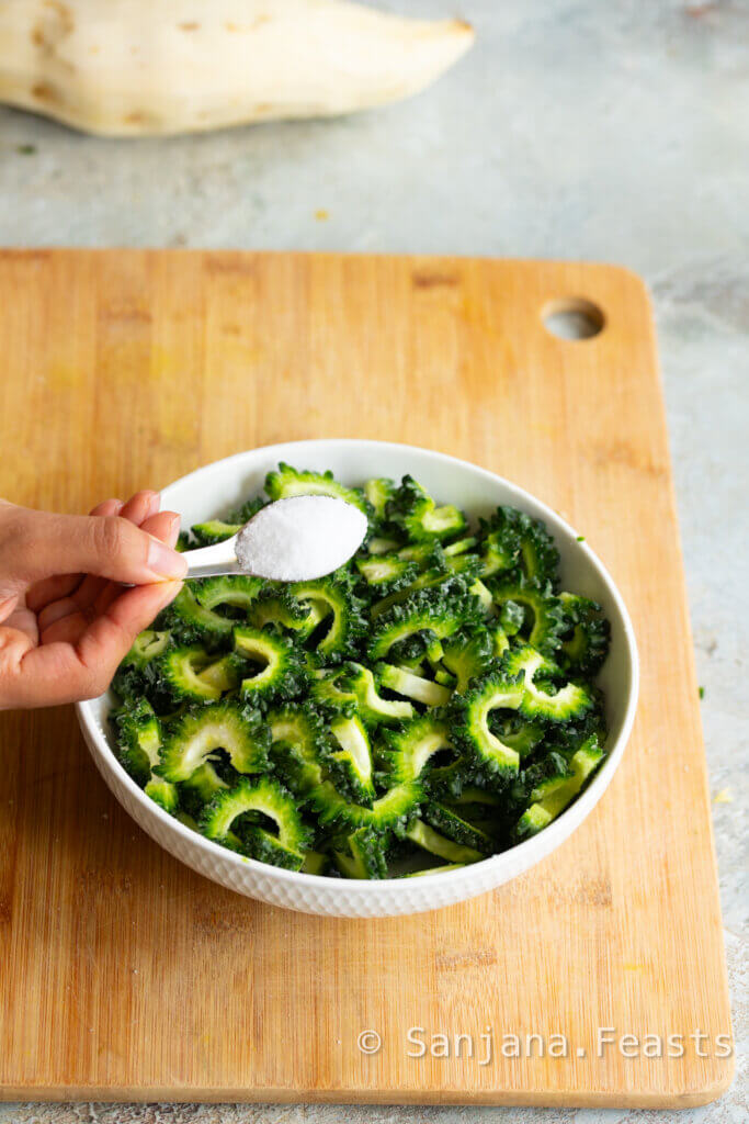 How to remove bitterness from karela
