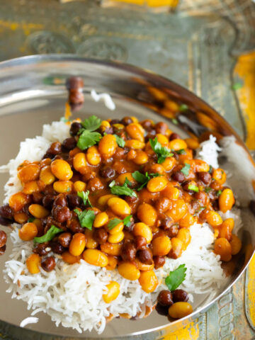 how to make gujarati vaal chana nu shaak