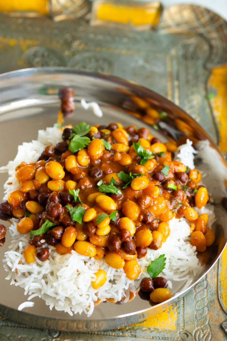 how to make gujarati vaal chana nu shaak