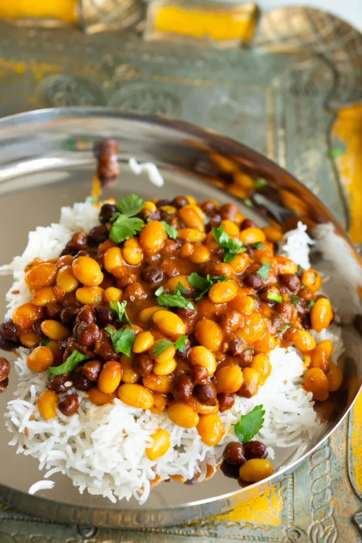 how to make gujarati vaal chana nu shaak
