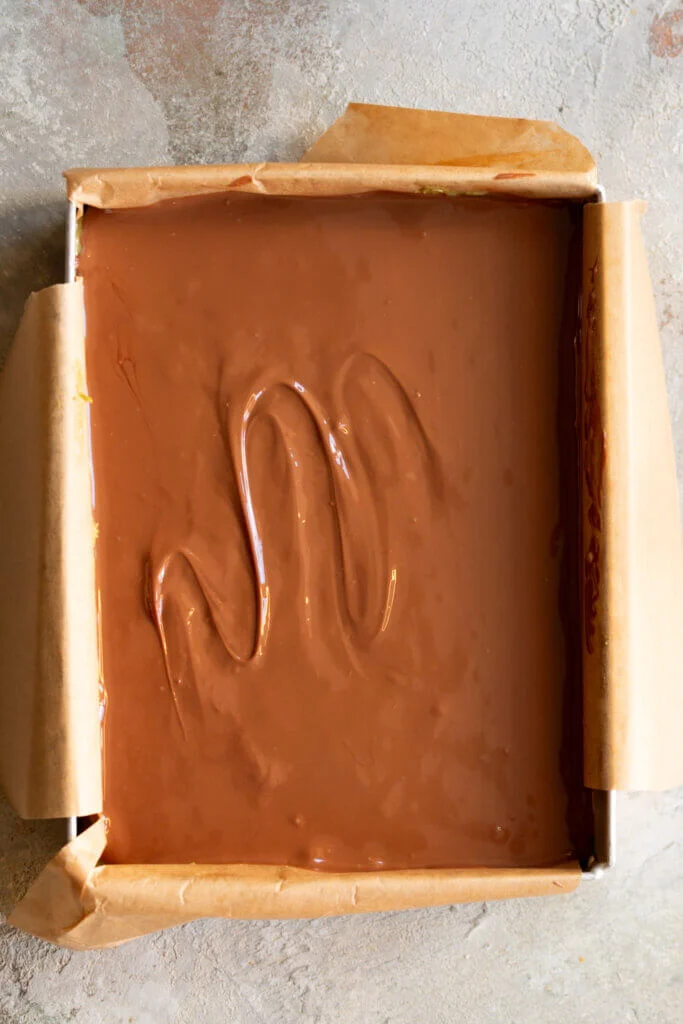 smooth out the chocolate top